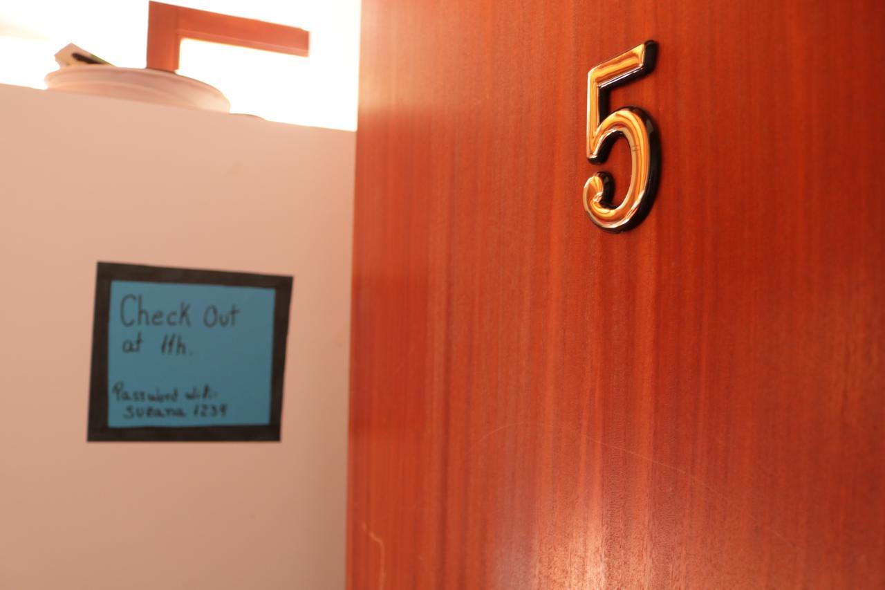 Hostel Alma 2 โปเรช ภายนอก รูปภาพ