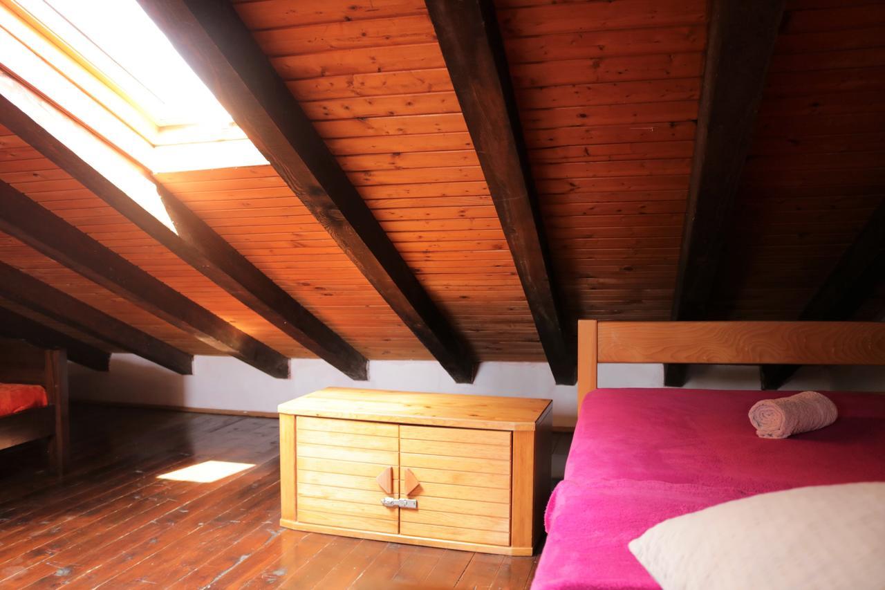 Hostel Alma 2 โปเรช ภายนอก รูปภาพ